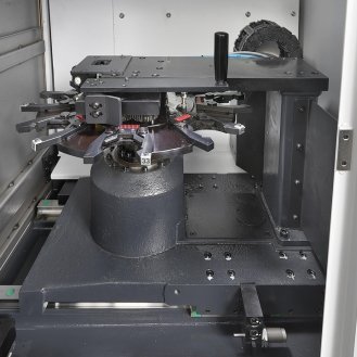 DN Solutions PV 6300